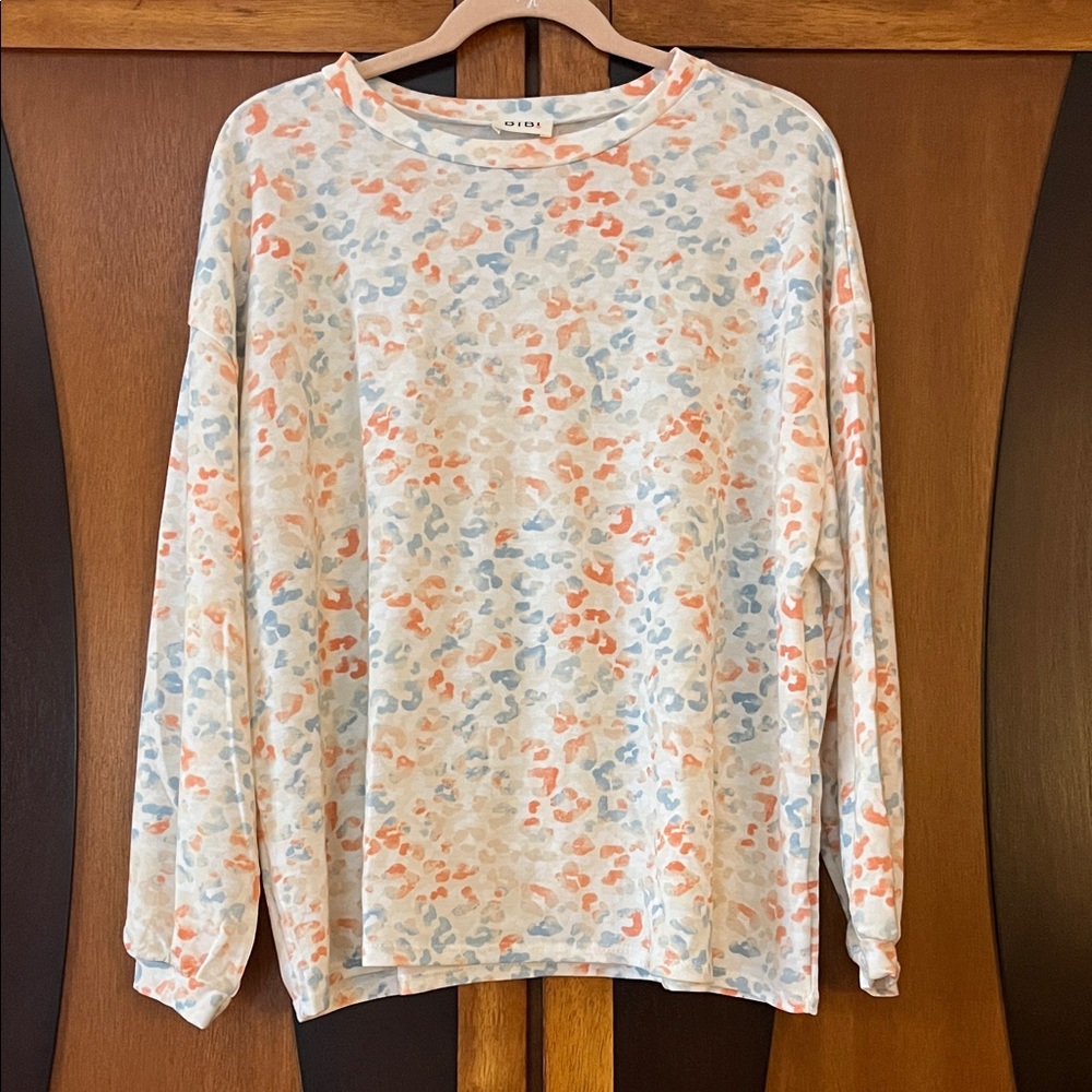 BiBi Multi-Pastel Colored Animal Print Long Sleeve w/Band Cuff Boat Neck Top